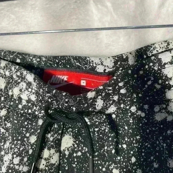 Nike Kids Black/White Splatter Athletic Bike Shorts Deep Zip Pocket Summer Fun - Picture 8 of 10